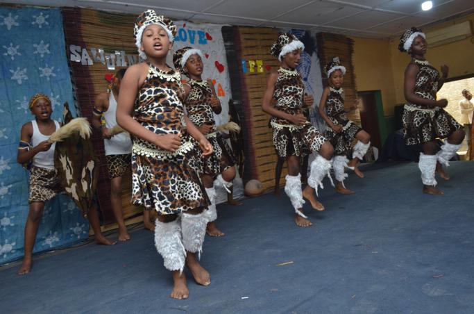 SOUTH AFRICAN DANCE GROUP